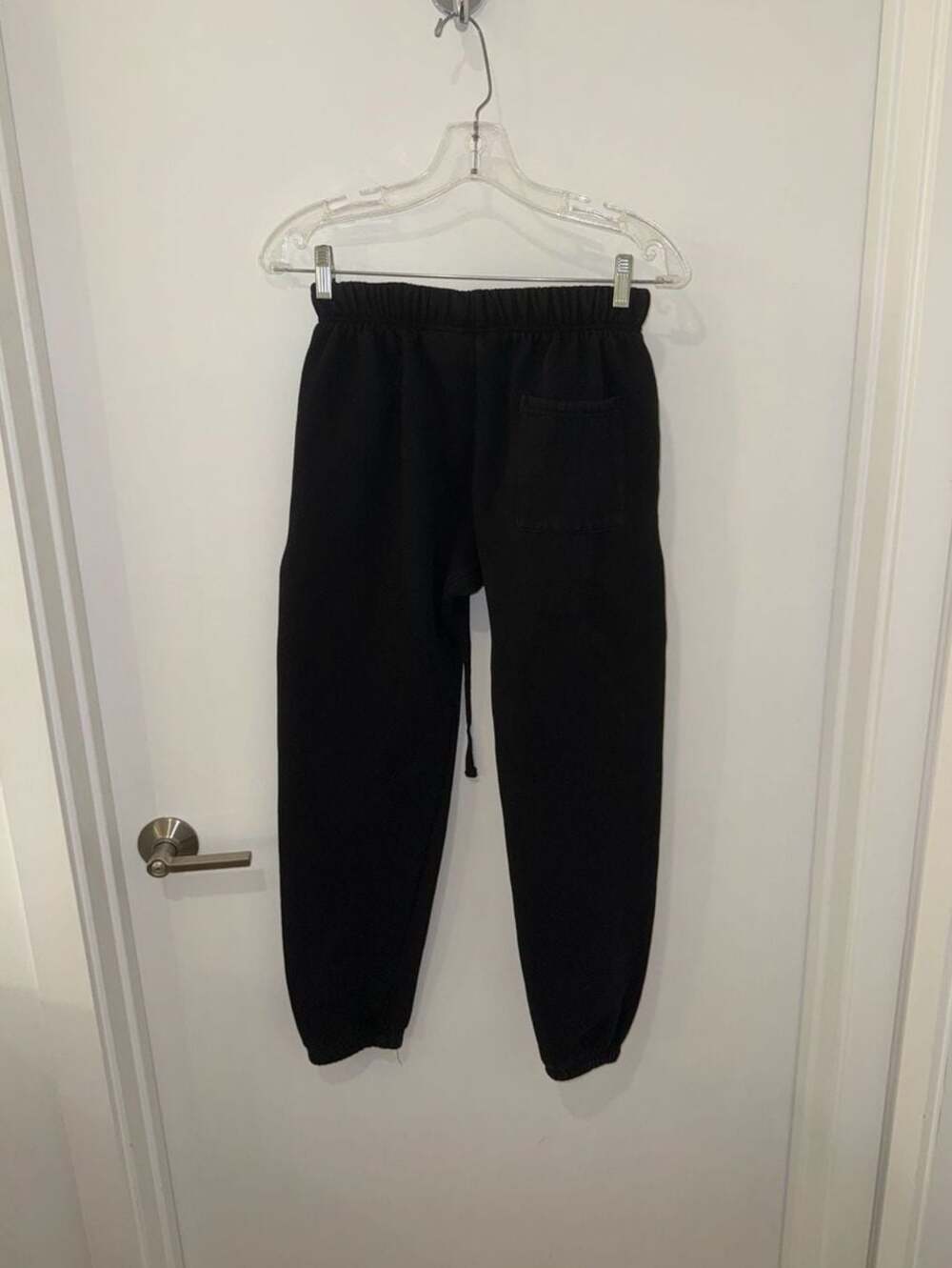 Fear of God Essentials Women’s Fleece Sweatpants in Black Sz S - Picture 2 of 7